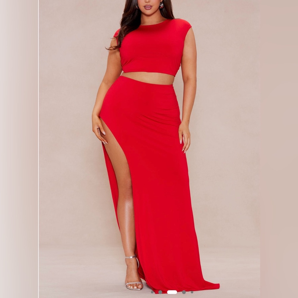 Fashion Nova  Red Women's Skirt Set Size L
